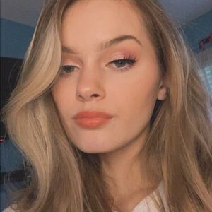 Meet your Posher, Callie